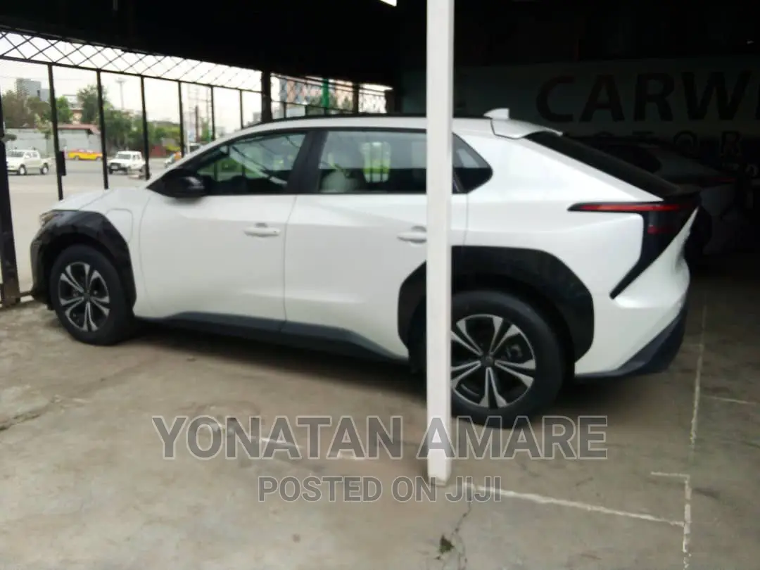 New Toyota bZ4X 2023 White