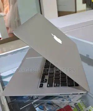 New Laptop Apple MacBook Air 2015 4GB Intel Core I5 SSD 128GB