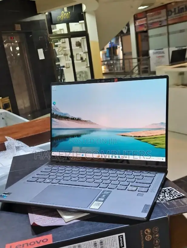 New Laptop Lenovo Lrgion 7i 16GB Intel Core I5 SSD 512GB