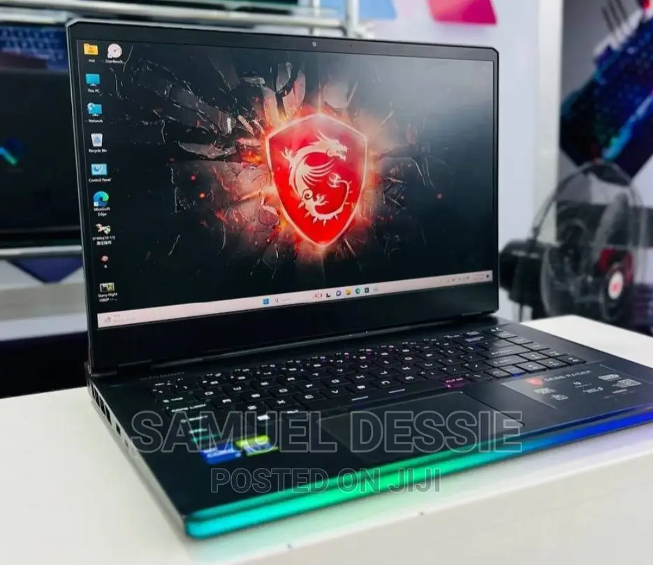 New Laptop MSI GE66 Raider 16GB Intel Core I7 SSD 1T