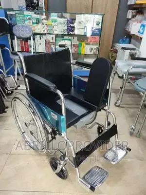 Wheelchair/Foldable Wheelchair/Commode/Wheelchair/Wheelchair