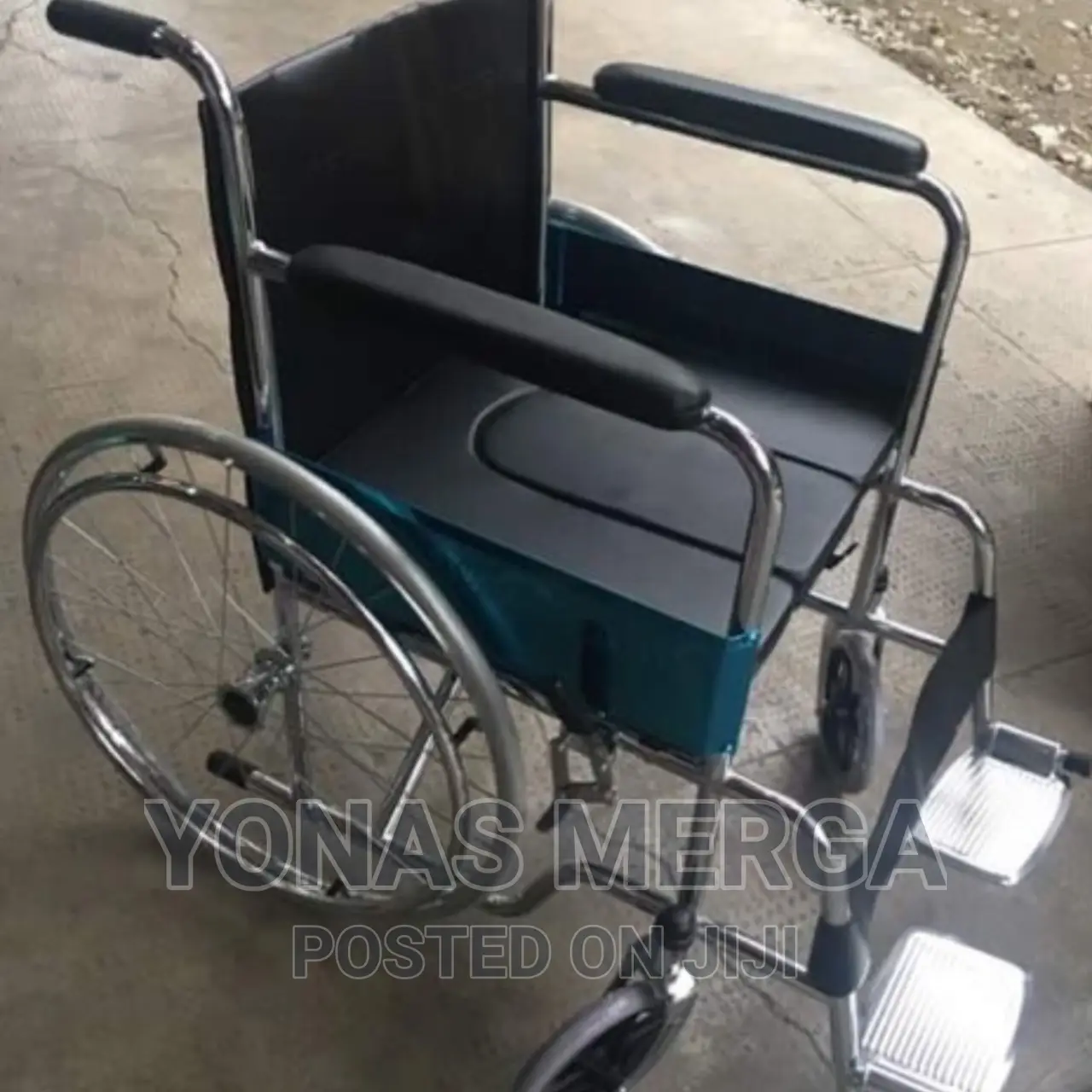 Wheelchair/Toilet Mobility Independence Everyday Activities