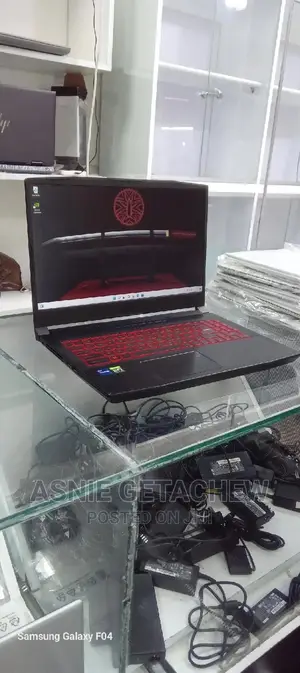 New Laptop MSI Katana GF66 16GB Intel Core I7 SSD 1T