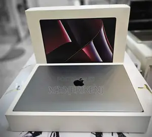 Photo - New Laptop Apple MacBook Air 2023 M2 16GB Apple M2 SSD 1T