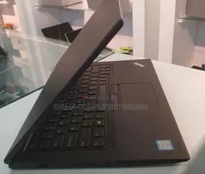 Photo - New Laptop Lenovo ThinkPad Yoga 16GB Intel Core I5 SSD 512GB