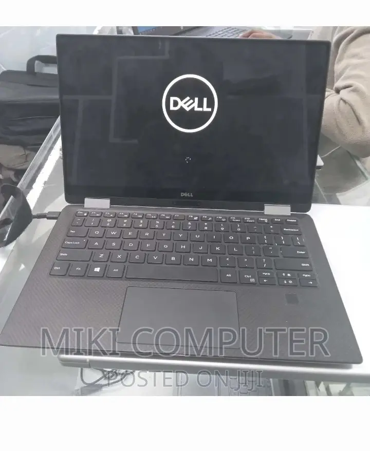 New Laptop Dell XPS 15 8GB Intel Core I7 SSD 256GB