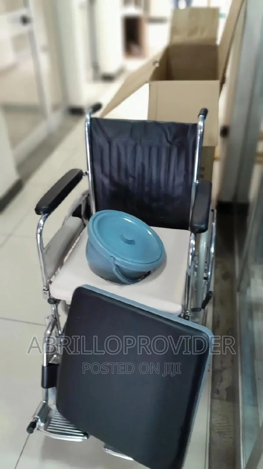 TOIELET Wheelchair/Foldable Wheelchair/Commode Wheelchair