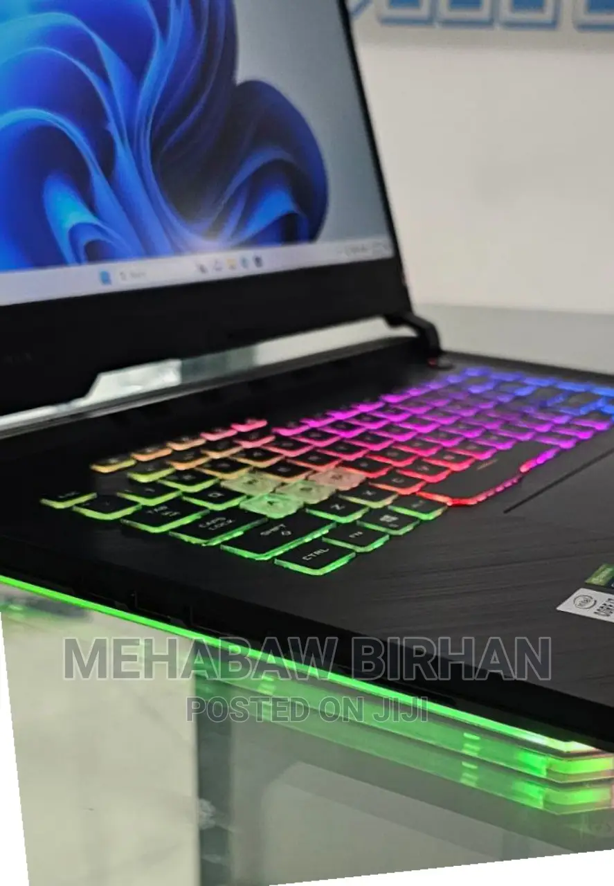 New Laptop Asus ROG Strix G15 16GB Intel Core I7 SSD 1T