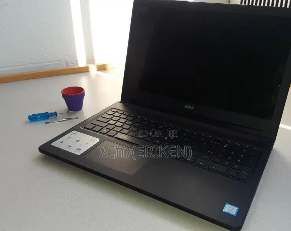 New Laptop Dell Inspiron 15 8GB Intel Core I5 HDD 1T