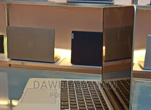 New Laptop Apple MacBook Pro 2015 8GB Intel Core I5 SSD 128GB