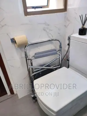 Eldery Popo Chair/Toilet Chair/Commode Chair/Shower Chair