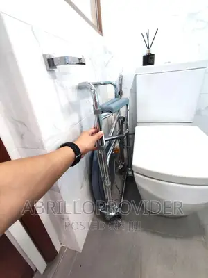 Adjustble Commode Chair/Foldbale Commode Chair/New Packed