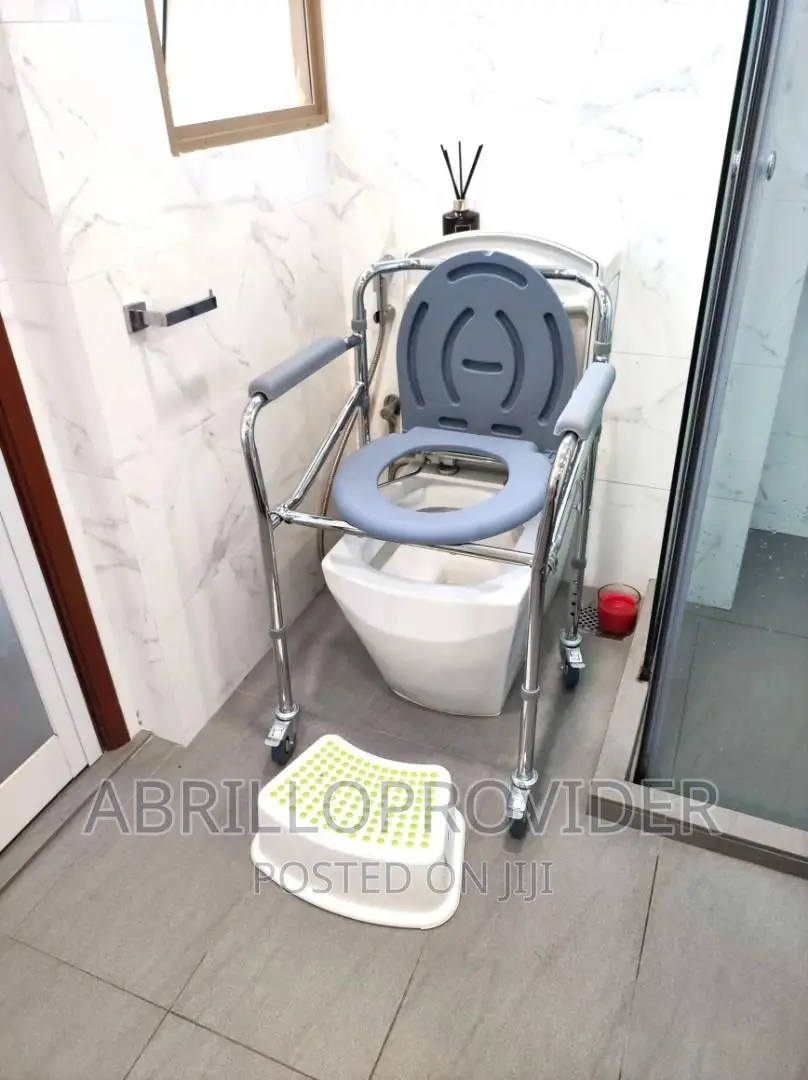 Adjustble Commode Chair/Foldbale Commode Chair/New Packed