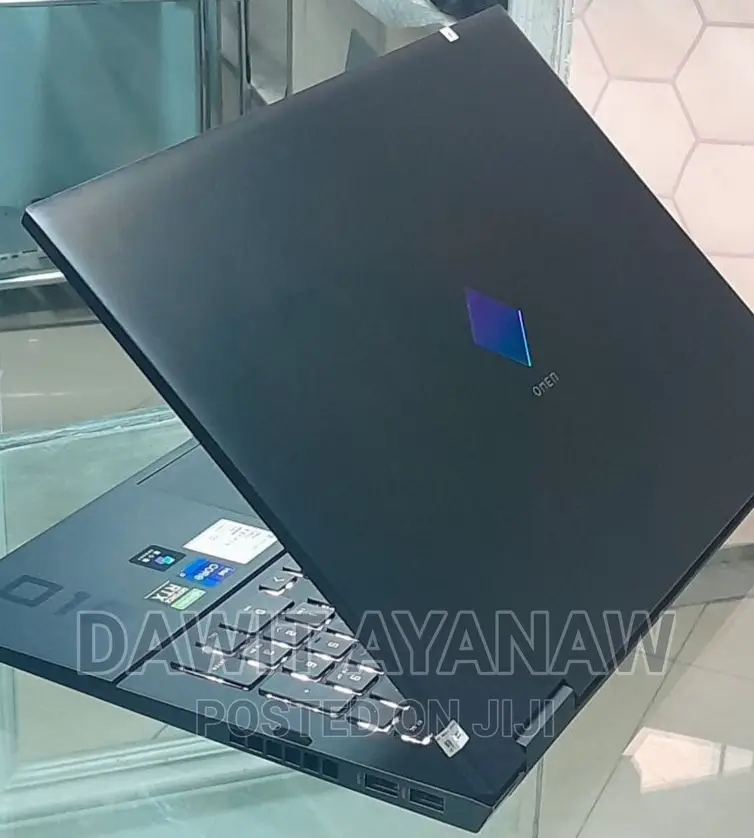 New Laptop HP 16GB Intel Core I7 SSD 512GB