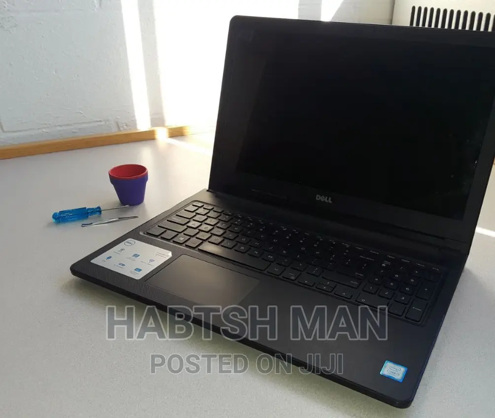 New Laptop Dell Inspiron 15 8GB Intel Core i5 HDD 1T