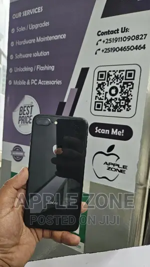 Apple iPhone 8 Plus 64 GB Black