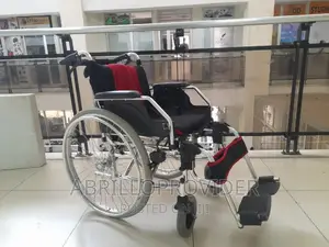 Small Wheelchair/Comfortable Wheelchair/Foldable Wheelchair