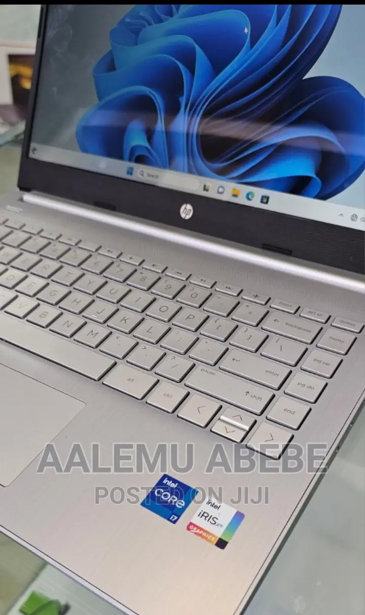 New Laptop Dell Latitude 5530 16GB Intel Core I7 SSD 512GB