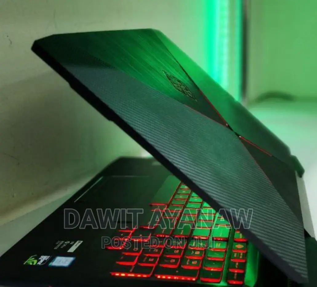 New Laptop HP 8GB Intel Core I7 HDD+SSD 128GB