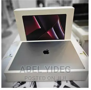 New Laptop Apple MacBook Pro 2023 M2 Max 16-Inch 32GB Apple M2 SSD 1T