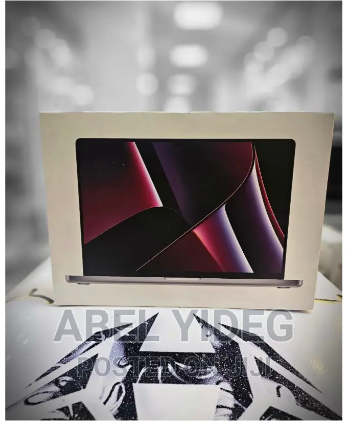 New Laptop Apple MacBook Pro 2023 M2 Max 16-Inch 32GB Apple M2 SSD 1T