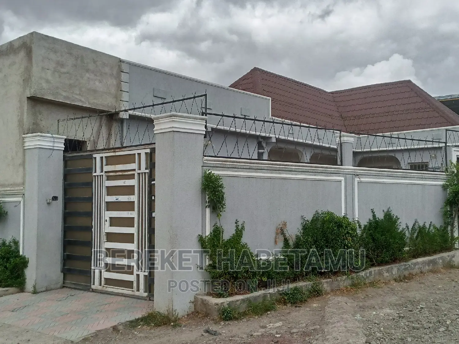 6bdrm House in ሃና ጋርመንት አፍሪካ ሲዲሲ, Nifas Silk-Lafto for sale