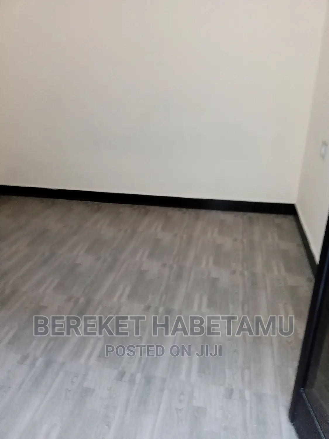 6bdrm House in ሃና ጋርመንት አፍሪካ ሲዲሲ, Nifas Silk-Lafto for sale