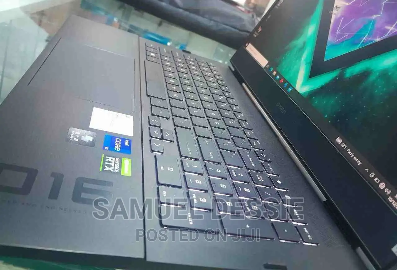 New Laptop HP Omen 15 16GB Intel Core I7 SSD 512GB