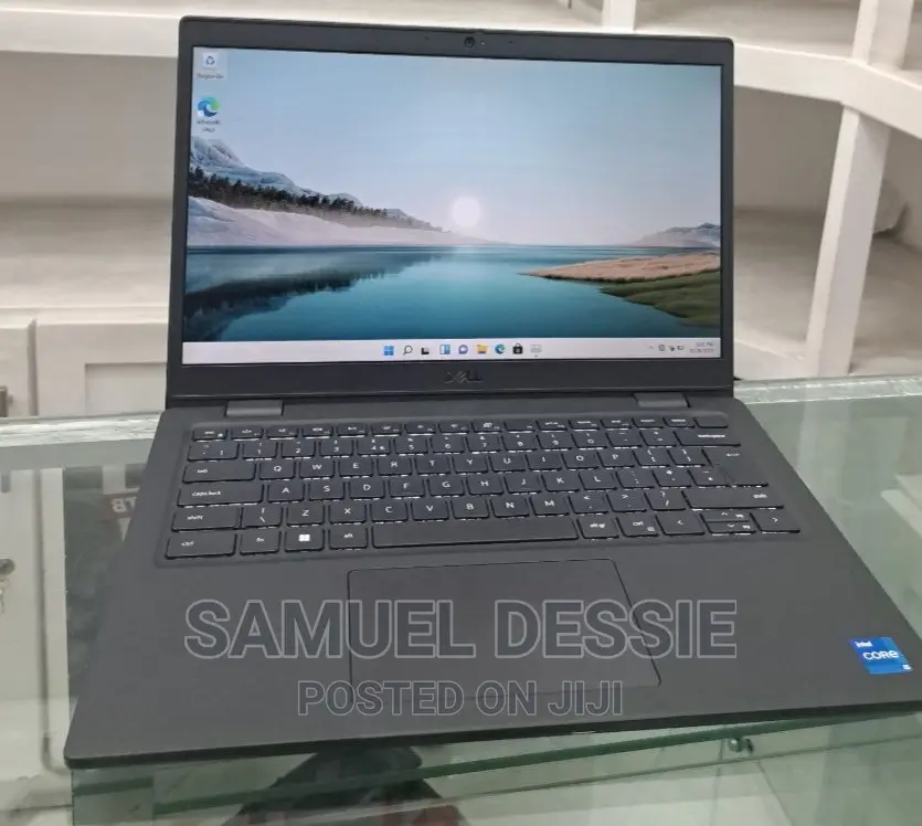 New Laptop Dell Latitude 3330 8GB Intel Core I5 SSD 256GB