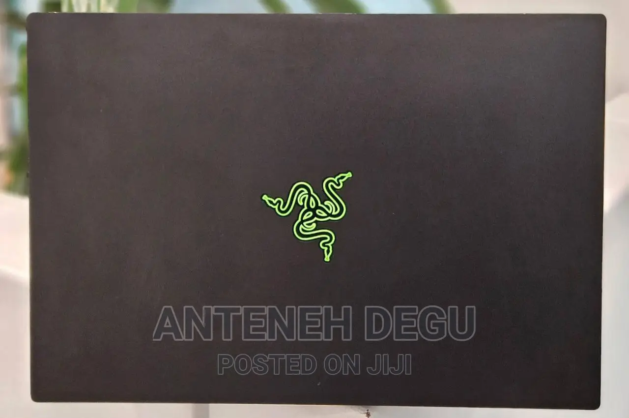 New Laptop Razer Blade 16GB AMD Ryzen 9 SSD 1T