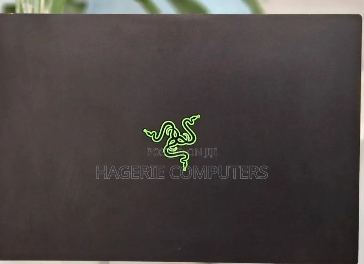 New Laptop Razer Blade Advanced 16GB Nvidia SSD 1T