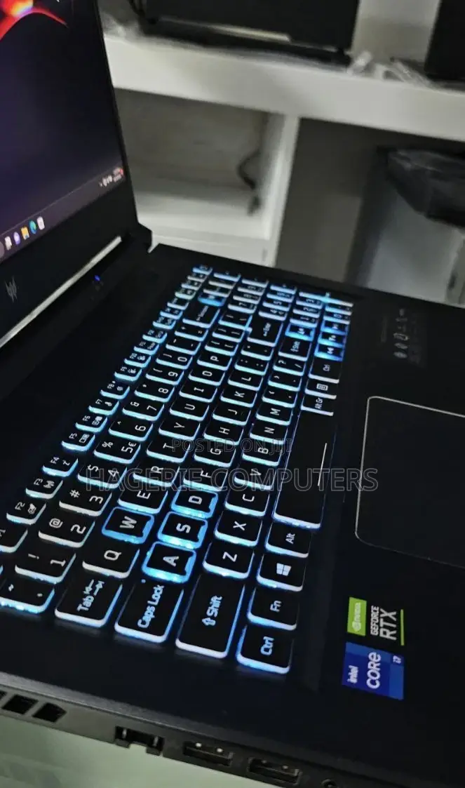 New Laptop Acer Predator Helios 300 16GB Intel Core I7 SSD 1T