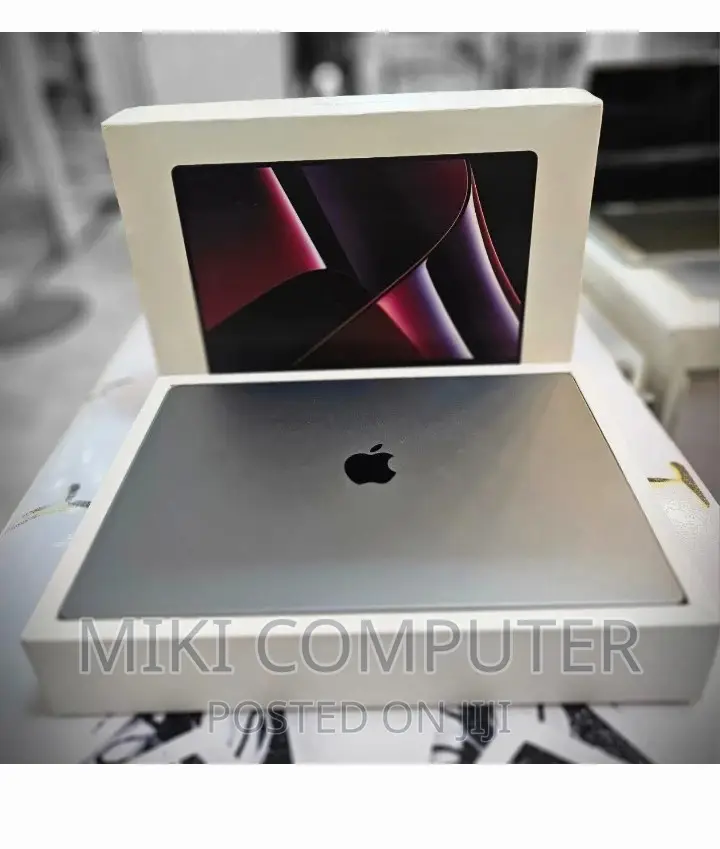 New Laptop Apple MacBook Pro 2023 M2 32GB Intel SSD 512GB