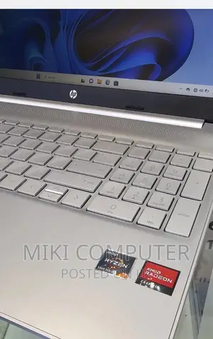 New Laptop HP Stream Notebook 8GB Intel Core I7 SSD 512GB