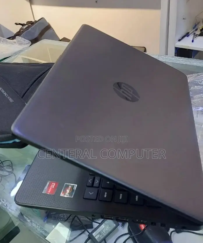 New Laptop HP Stream Notebook 16GB AMD Ryzen 3 SSD 512GB