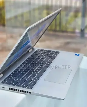 New Laptop Dell Latitude 5530 16GB Intel Core I7 SSD 512GB