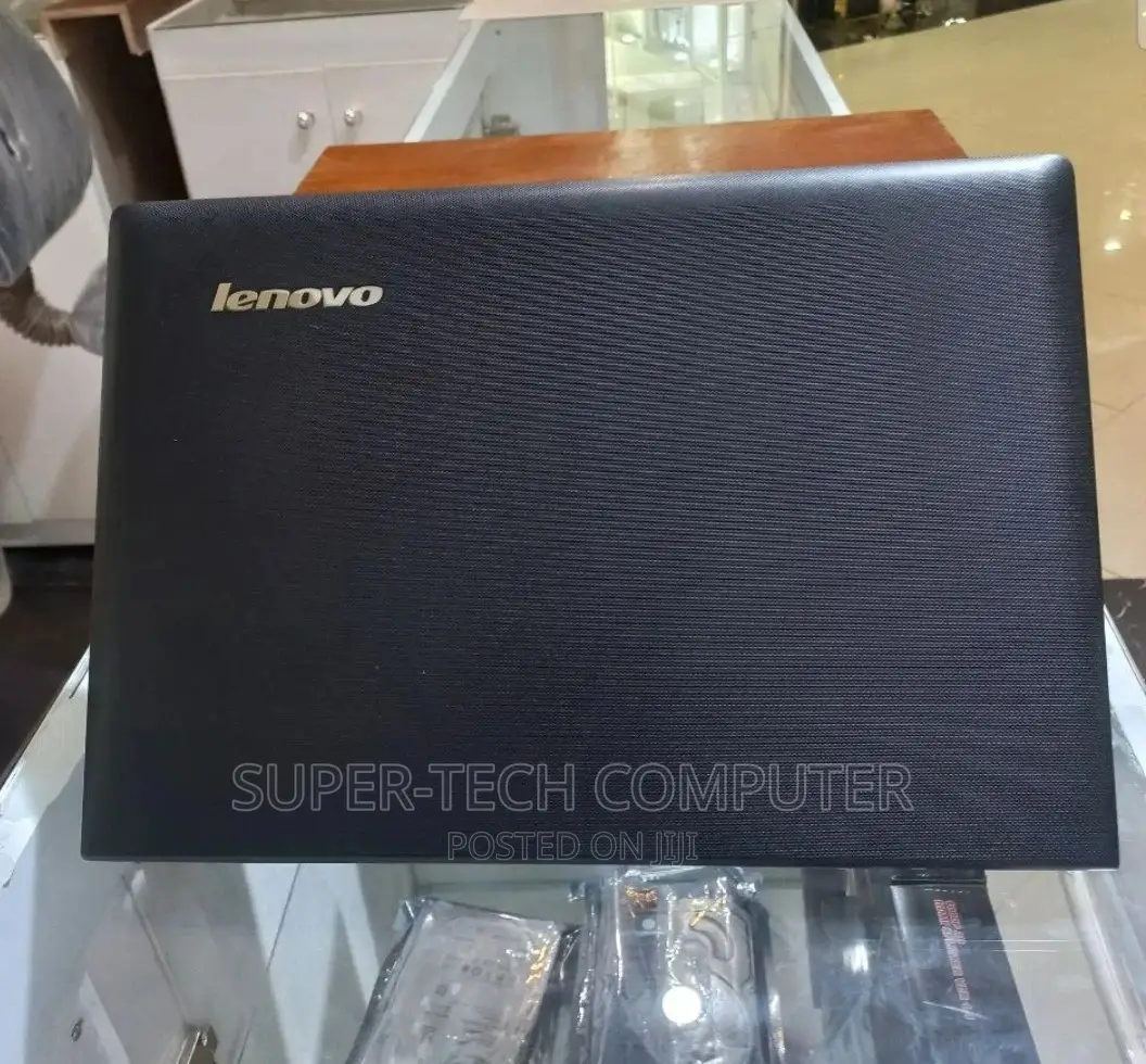 New Laptop Lenovo Ideapad 3 8GB Intel Core I7 HDD 1T