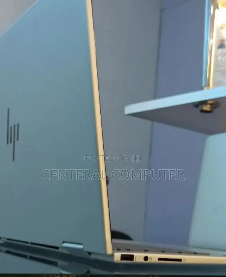 New Laptop HP Envy 17-3000 16GB Intel Core I7 SSD 512GB