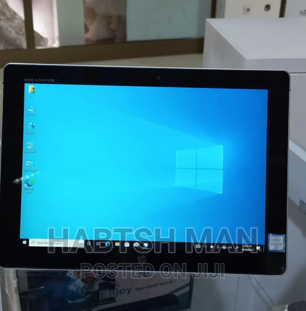 New Laptop HP Elite X2 1012 8GB SSD 256GB