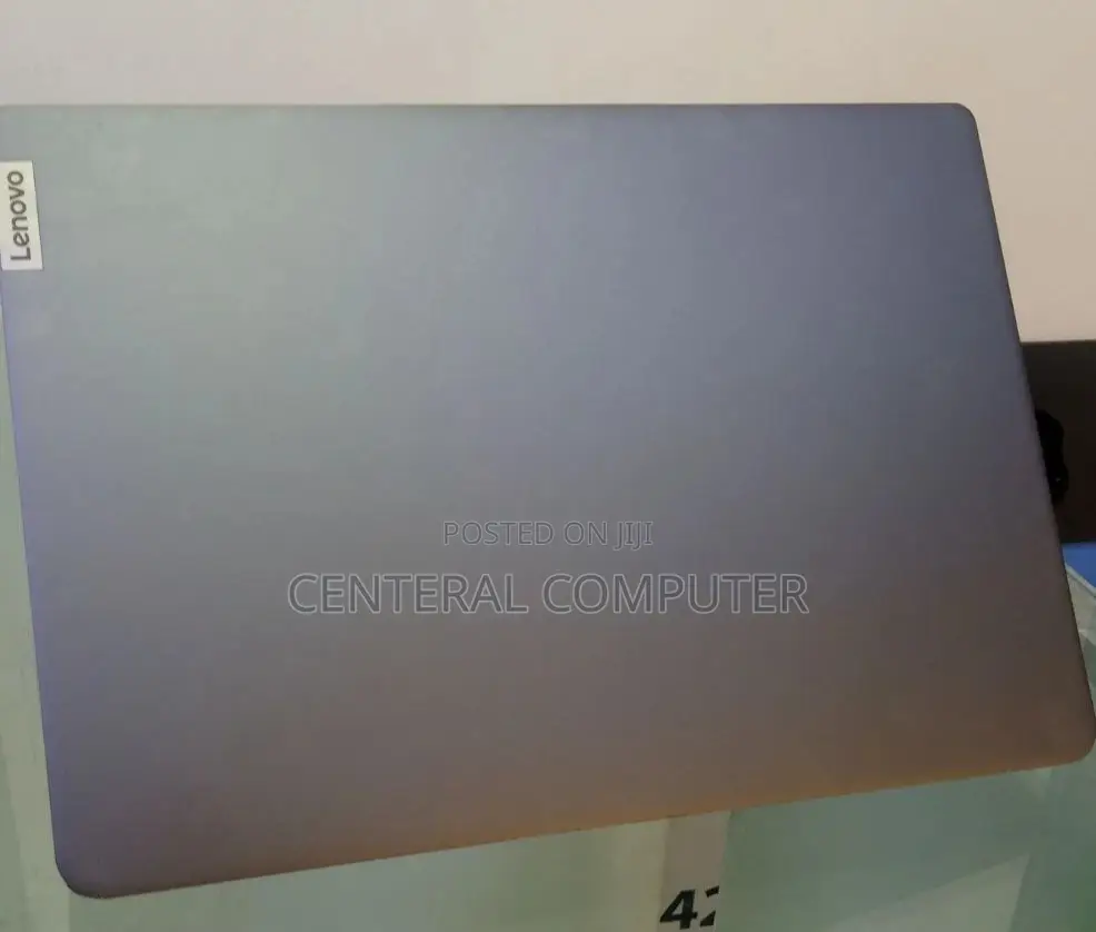 New Laptop Lenovo IdeaPad U300e 8GB Intel Core I5 SSD 512GB