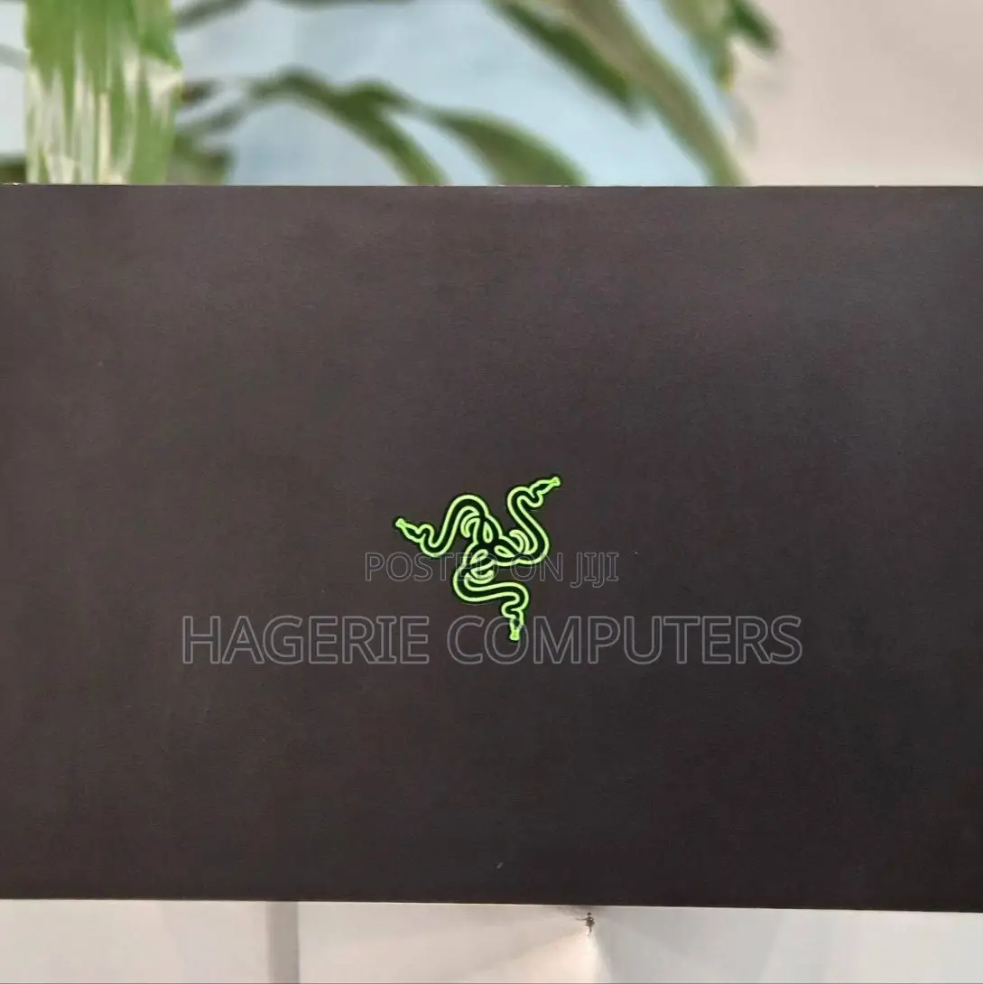 New Laptop Razer Blade Stealth 16GB AMD Ryzen 9 SSD 1T