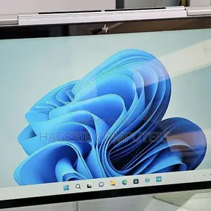 New Laptop HP Envy X360 8GB Intel Core I5 SSD 512GB