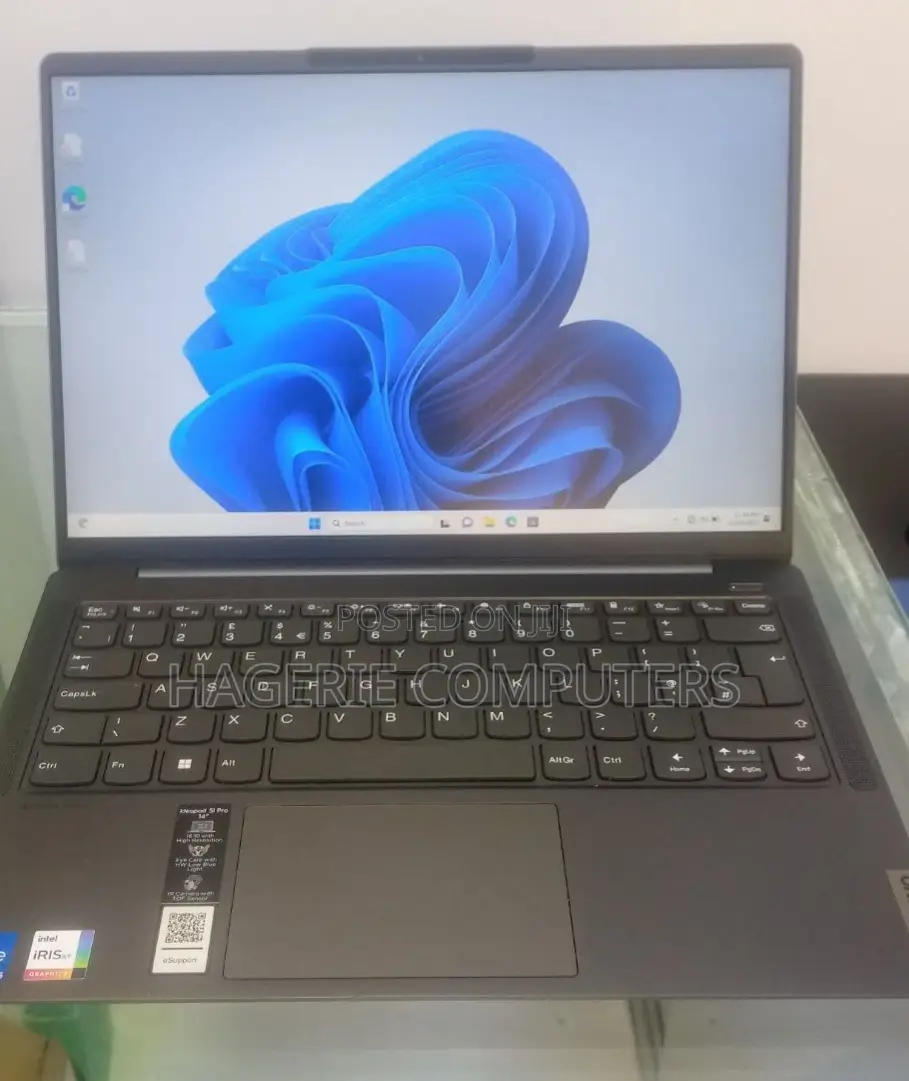 New Laptop Lenovo IdeaPad 520 8GB Intel Core I5 SSD 512GB