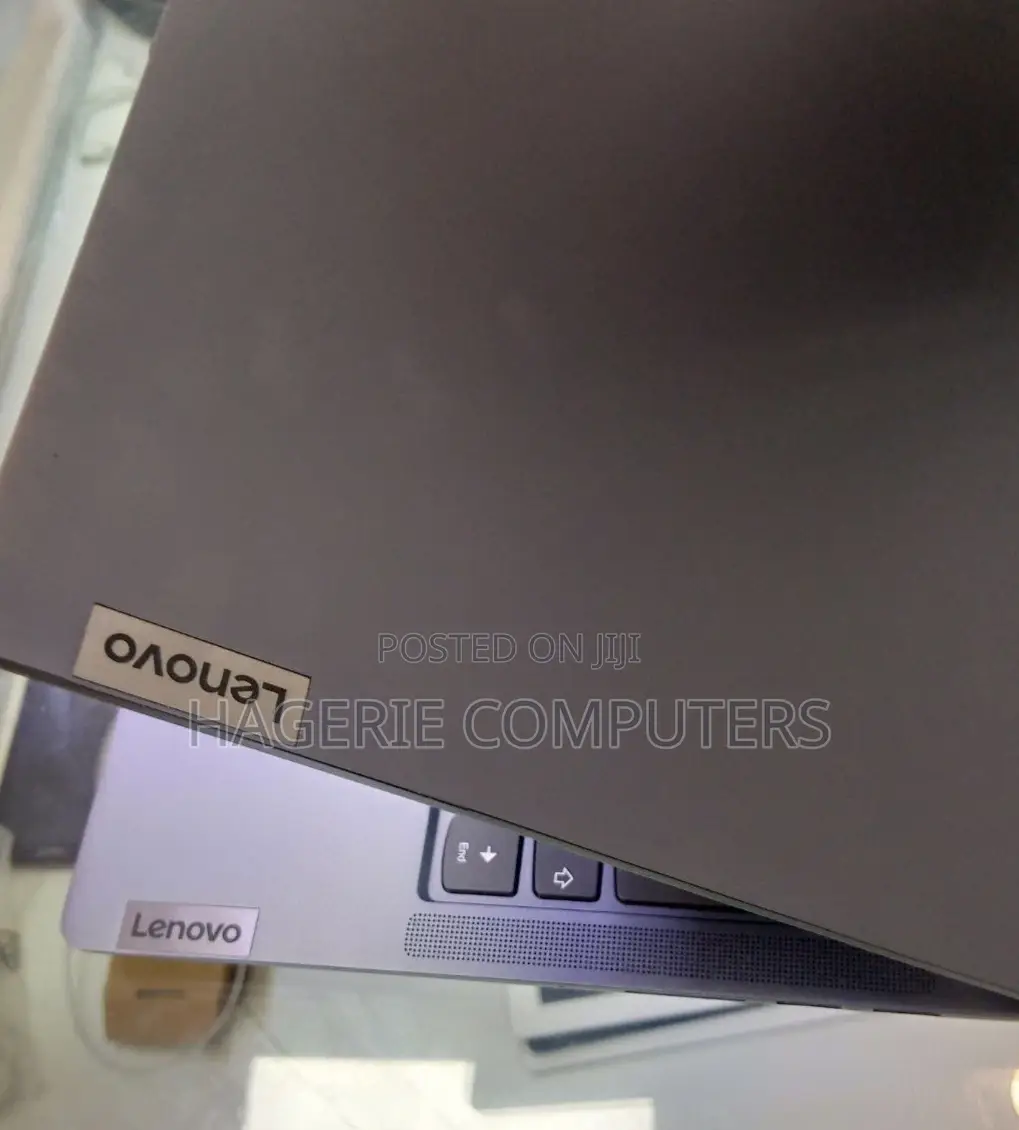 New Laptop Lenovo IdeaPad 520 8GB Intel Core I5 SSD 512GB