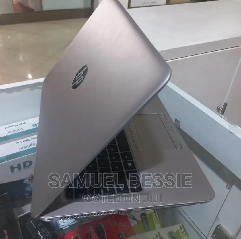 New Laptop HP 8GB AMD A10 HDD 1T