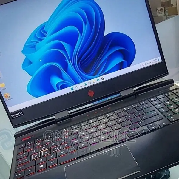New Laptop HP Omen 15 16GB Intel Core I7 SSD 256GB