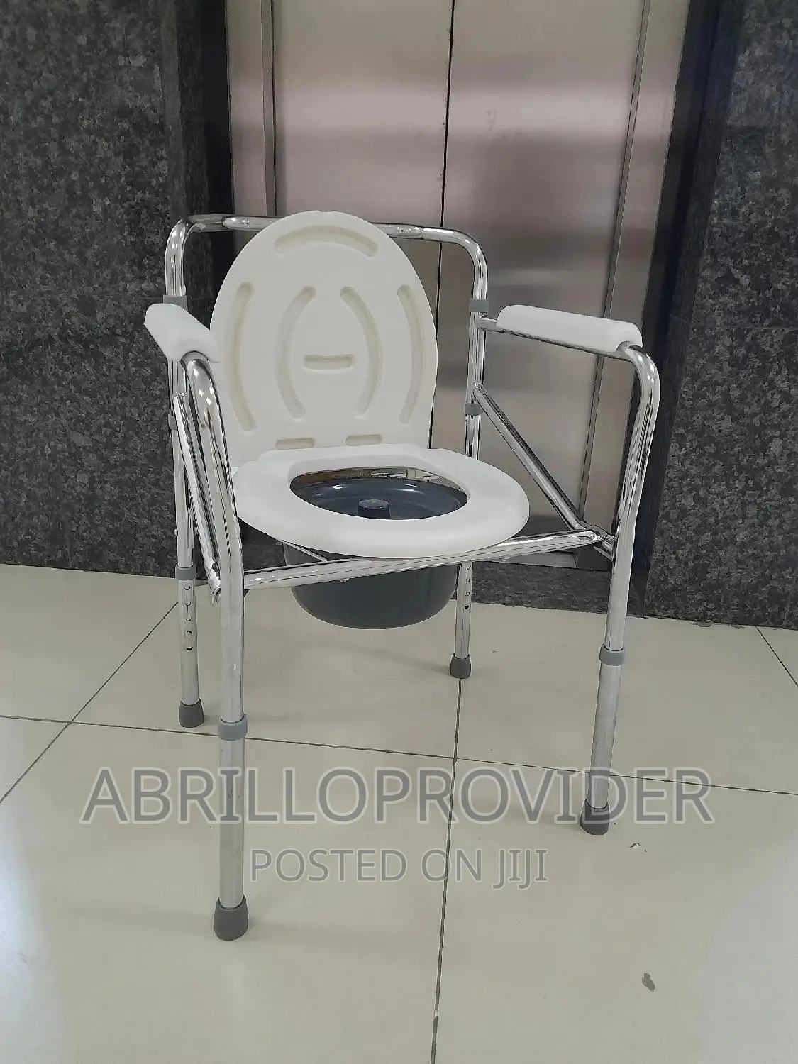 Toilet Chair/Foldable Chair/New Chair/Commode Chair/Packed