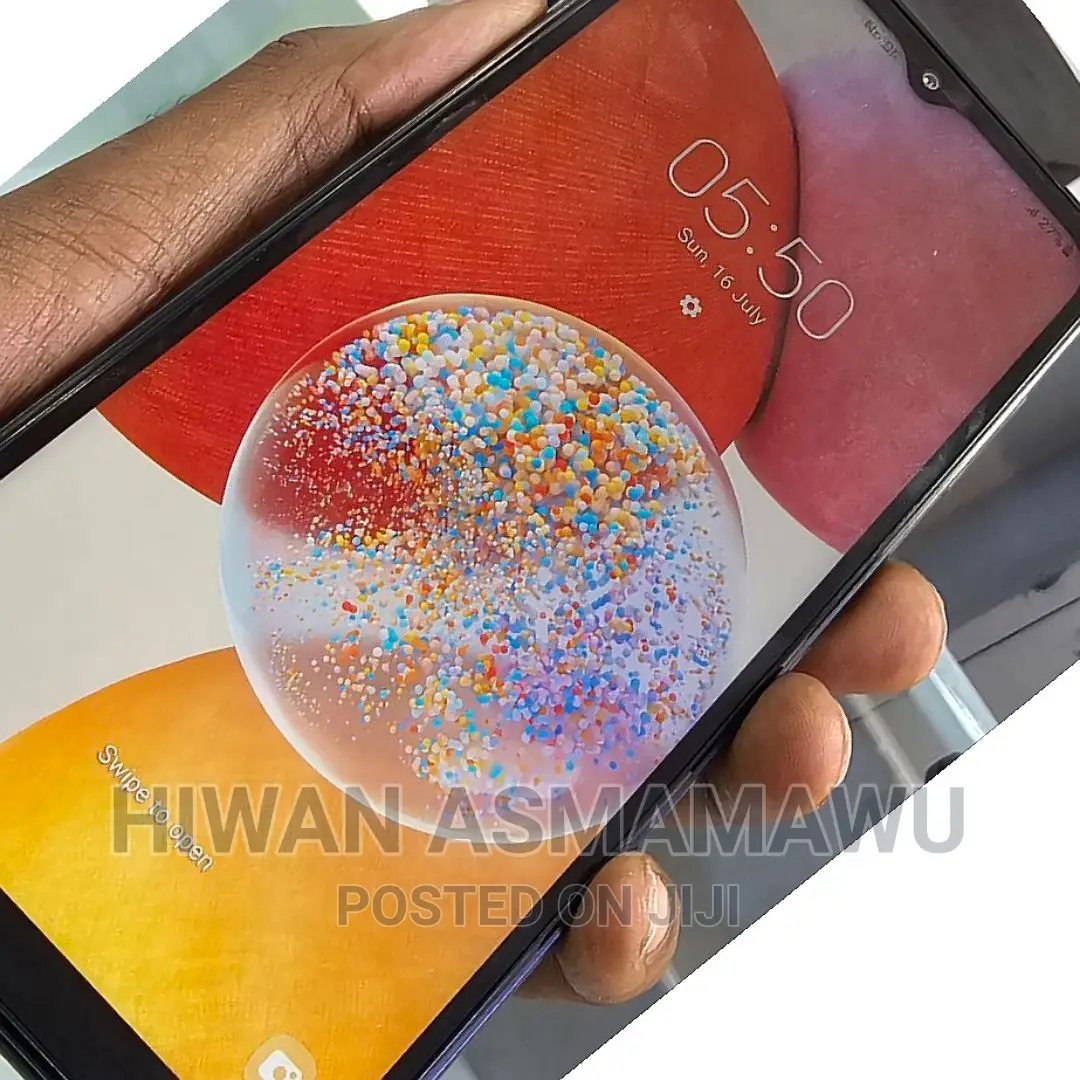 New Samsung Galaxy A14 64 GB Gold