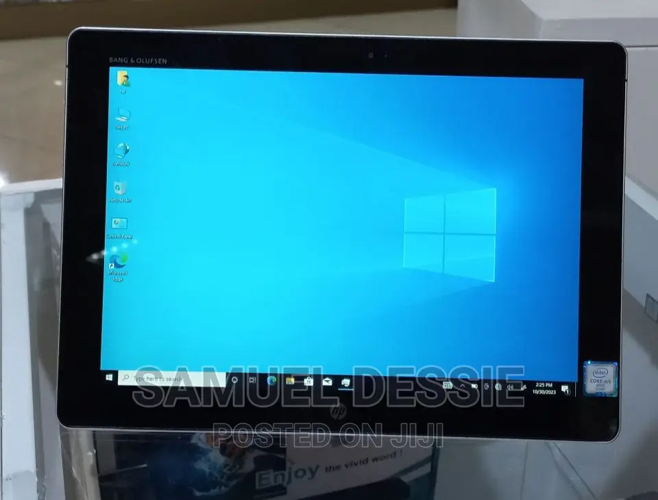 New Laptop HP Elite X2 1012 8GB SSD 256GB