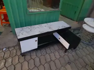 1,20 Cm ቲቪ እስታንድ